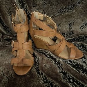 Adorable Wedges!